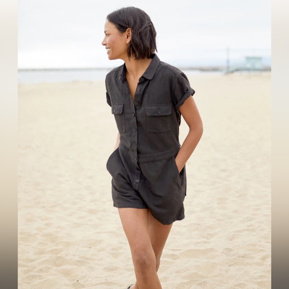 Outerknown S.E.A. Suit Shortall in Pitch Black. Size Small. - Picture 3 of 8